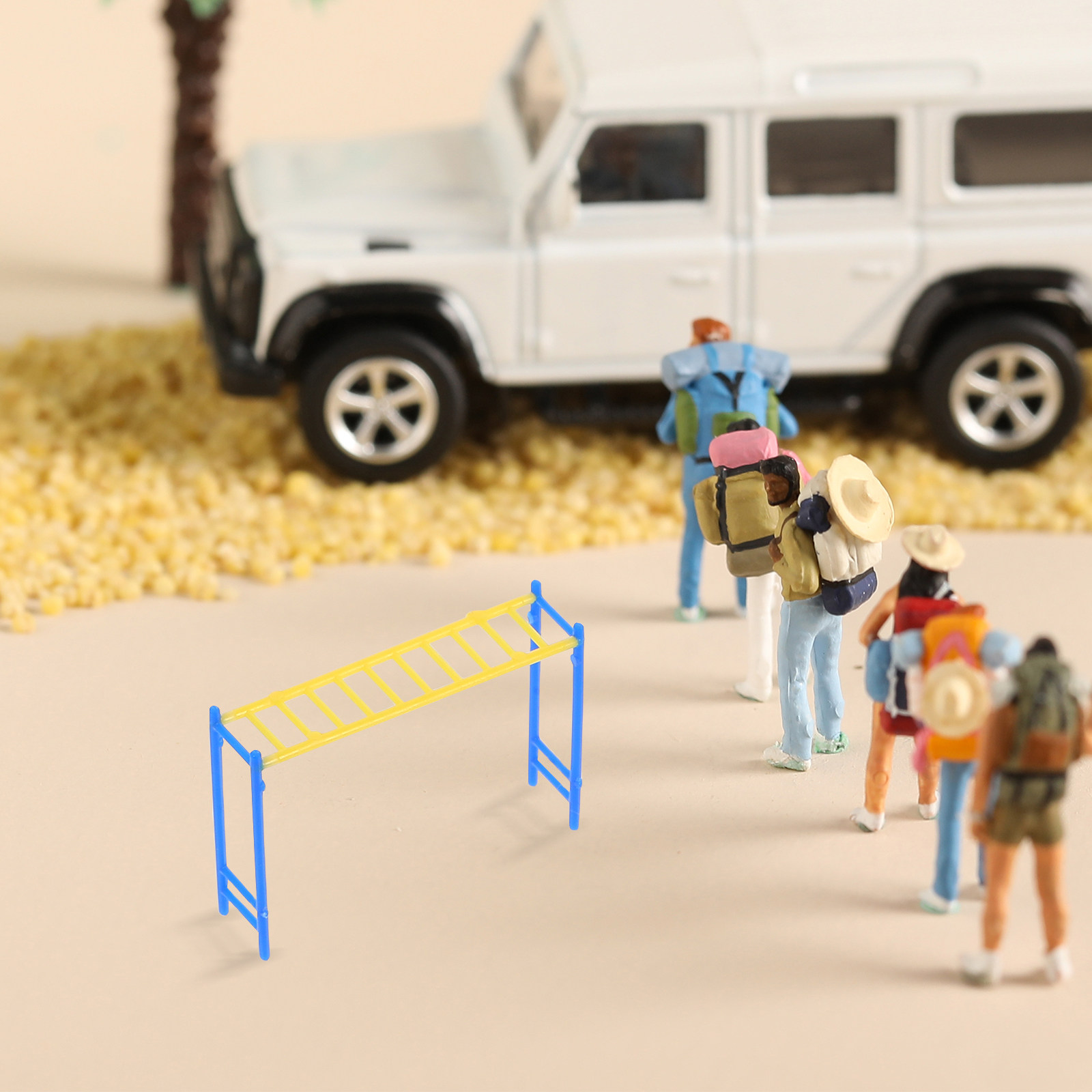 1Set Miniature Plastic Outdoor - Outdoor Sports Accessories ulasan dan harga